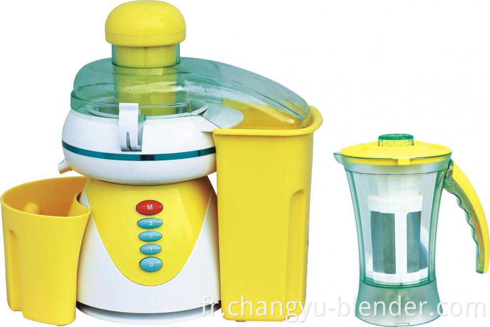 Household fruit and vegetable juicer for children